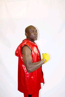 Edmos Takawira.jpg