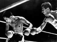 File:Edre Jofre (R) vs Herman Marquez.jpg