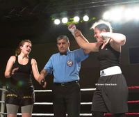 File:Ema Kozin vs Sanja Ostojic.jpg