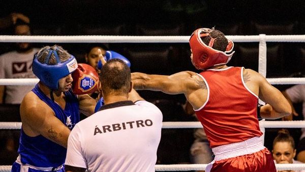 Emerson Costa vs. Alan Veloso.jpg
