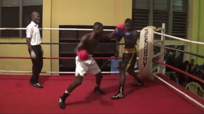 Emmanuel Mensah vs. Rashid Musu 025.jpg