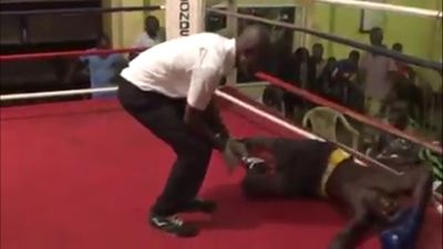 Emmanuel Mensah vs. Rashid Musu 029.jpg
