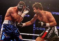 File:Eric Lucas vs. Librado Andrade.02.jpg