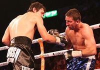 File:Eric Lucas vs. Librado Andrade.04.jpg