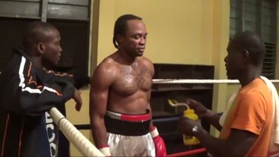 Ernest Amuzu vs. David Okai 030.jpg
