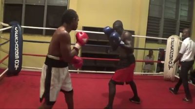 Ernest Amuzu vs. David Okai 040.jpg