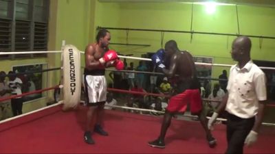 Ernest Amuzu vs. David Okai 076.jpg
