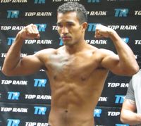 File:Esquivafalcao-2015-02-27.JPG