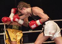 File:Esther Schouten vs. Alicia Ashley.jpg