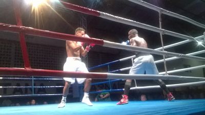 Estivan Falcao Florentino vs. Robson Fonseca (05).jpg