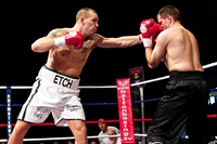File:Etches v Zold courtesy Mark Robinson Hatton Promotions.jpg