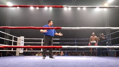 Etoundi Michel William vs. Ademir de Jesus Machado (06).jpg