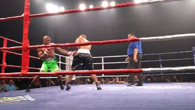 Etoundi Michel William vs. Ademir de Jesus Machado (10).jpg