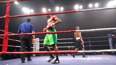 Etoundi Michel William vs. Ademir de Jesus Machado (36).jpg