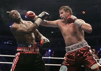 Evander-Holyfield-Ibragimov28.jpg