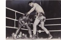 File:Ewart Potgieter vs. Simon Templar.jpg