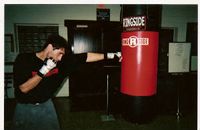 File:F H amater boxer IL.jpg