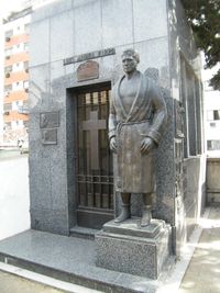File:Firpo Tomb3.jpg