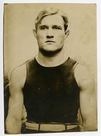 File:FrKlaus1909.JPG