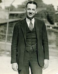 File:Frank Mahoney.JPG