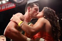 File:Froch Dirrell Froch kisses girlfriend 171009.jpg