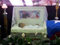 File:Funeral De Hector Camacho.jpg