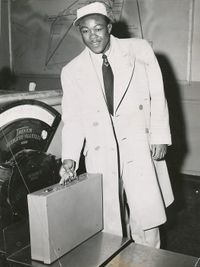 File:Gavilan-Logan.JPG