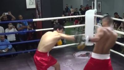 Hamza Omar vs. Mohamed Antar 035.jpg