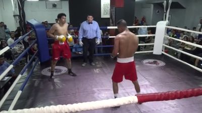 Hamza Omar vs. Mohamed Antar 043.jpg