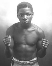File:Harry Davies 1914 France.jpeg