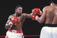 File:Holmes-Ali 137299174.jpg