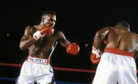File:Holyfield-Qawi I 3819303.jpg