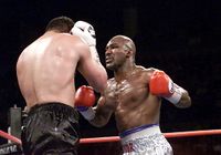 File:Holyfield Ruiz II 636816.jpg