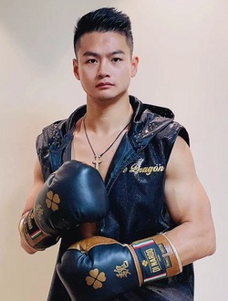 Hong Bo Wei.jpg