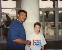 File:IBF-convention-Orlando-Fla-92.jpg