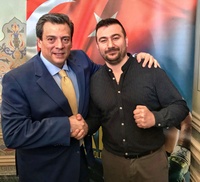 File:Ilker Furat Mauricio Sulaimán.JPG