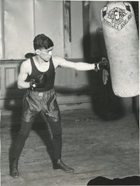File:IzzySchwartz1929.jpg