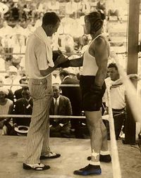 File:Jack Sharkey & Trainer Al Lacey .1930.jpg