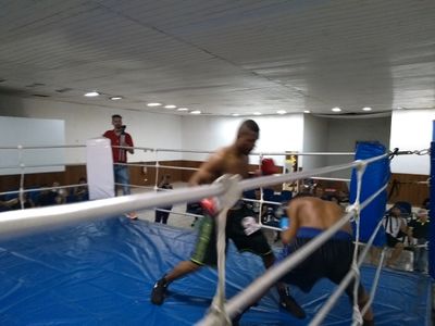 Jackson Junior vs. Paulo Henrique Santos (16).jpg