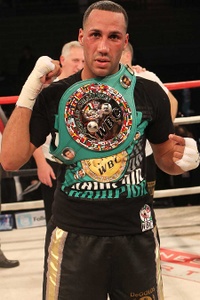 File:James DeGale with WBC silver belt after Zuniga win.jpg
