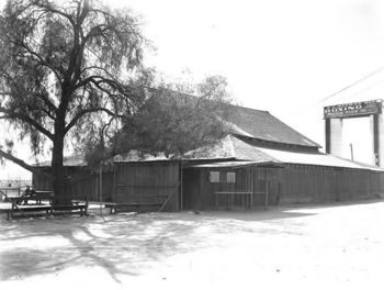 Jeffries Barn2.jpg