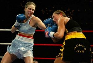 Jelena Mrdjenovich vs. Franchesca Alcanter (2nd meeting).jpg