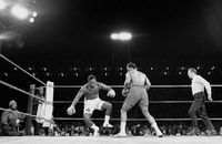 File:Joe-Frazier-against- Big George.jpg