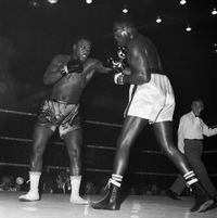 File:Joe Frazier-Doug Jones 30594331.jpg