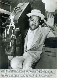 File:Joe Louis1946.JPG