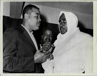 File:Joe Louis & Sonny Liston.jpg