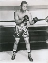 File:Joe Louis Pose.JPG