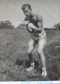 File:Johnny Larrick 1934.jpg
