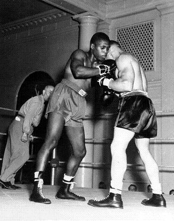 Johnny Saxton vs. Bobby Lee .Fasan.jpg