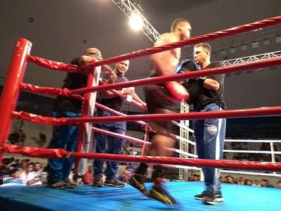 Jonhatan Cardoso vs. Daniel Araujo (02).jpg